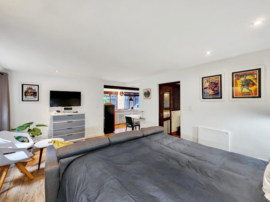 To Let 1 Bedroom Property for Rent in Vredehoek Western Cape